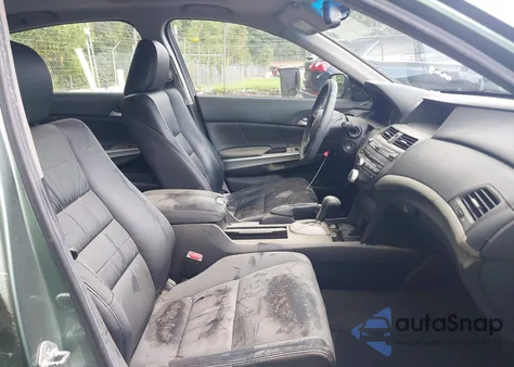 2008 Honda Accord 2.4 Ex-L z USA, uszkodzony, nr VIN 1HGCP26828A031064